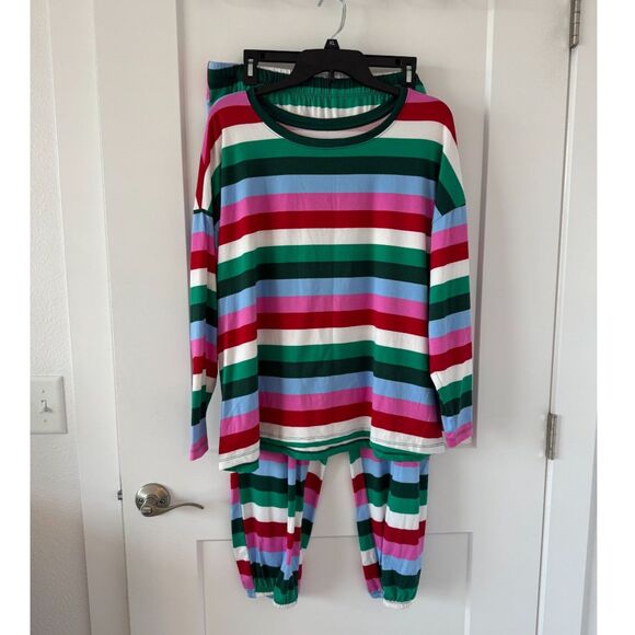 Cozy Holiday Pajama Set - Picture 1 of 10